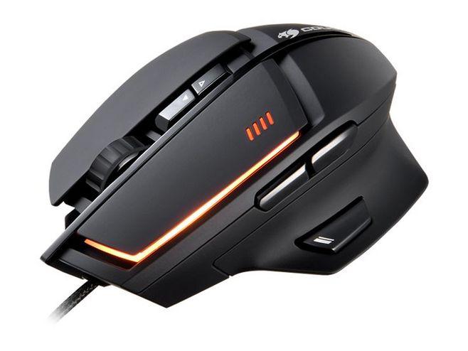 黄色游戏鼠标特写外观