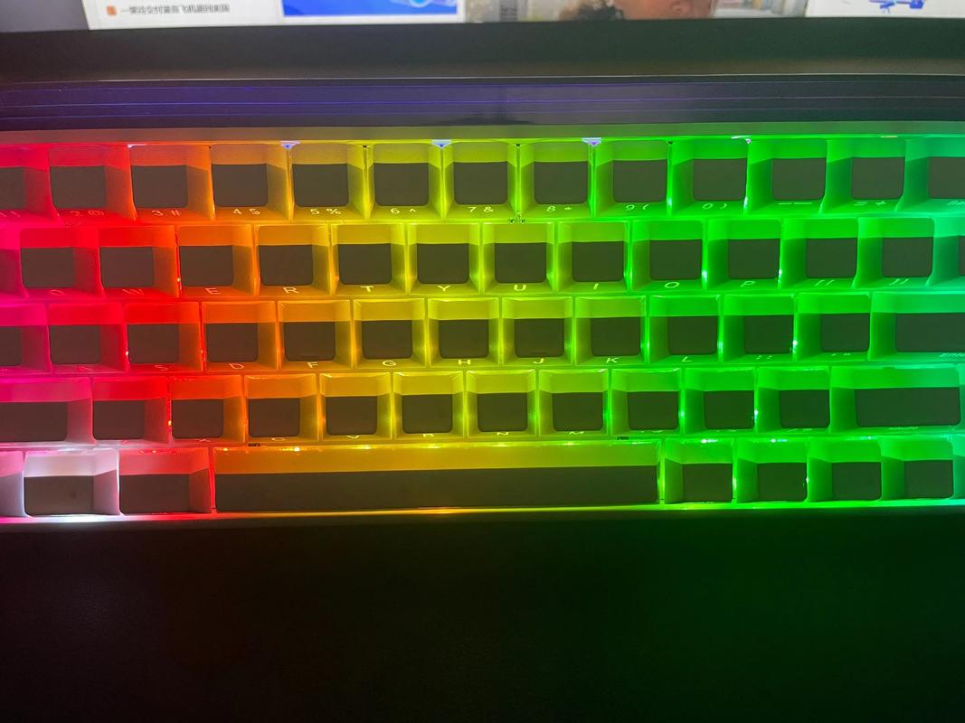 英菲克W8鼠标外观设计展示