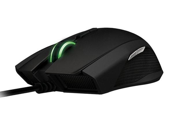 Wireless gaming mouse with RGB effects