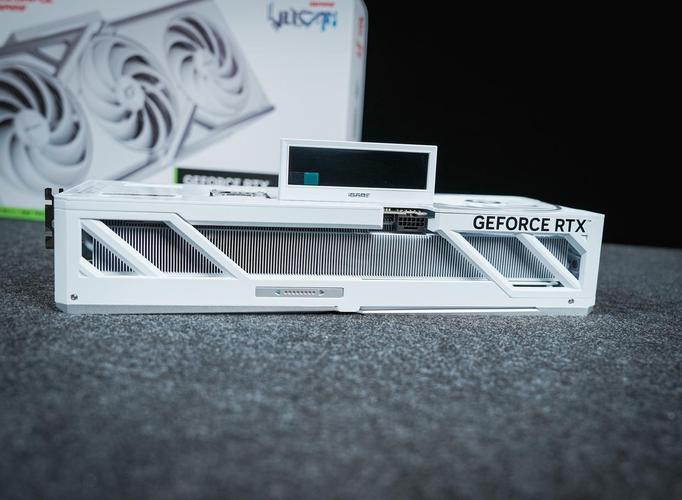 Vibrant gaming display performance