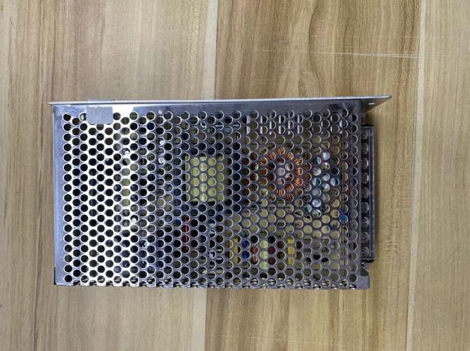 PC电源内部散热