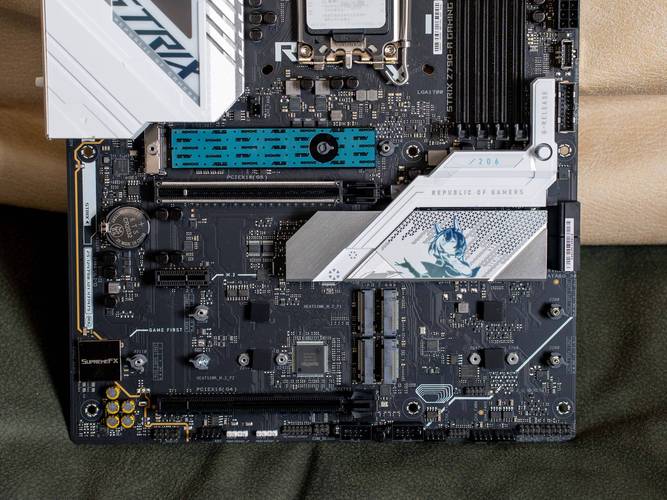 RGB灯效主板近景