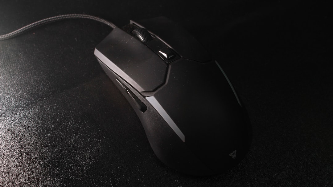 高强度游戏环境与外设使用