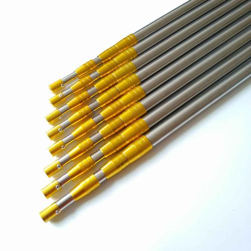 科技设备运行与散热环境