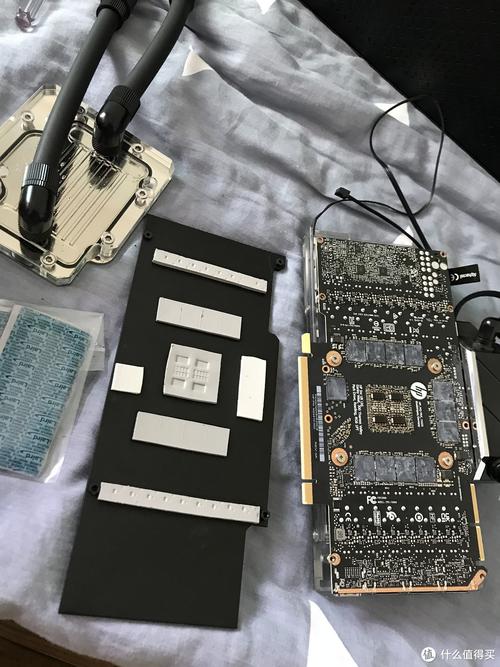 电脑组件细节与技术参数