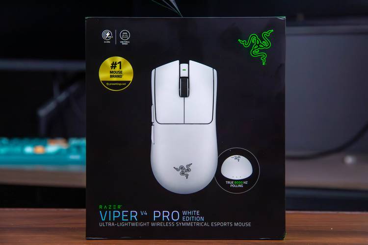 电脑屏幕与无线鼠标协作场景