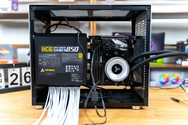 NV10核心规格ITX主板兼容展示