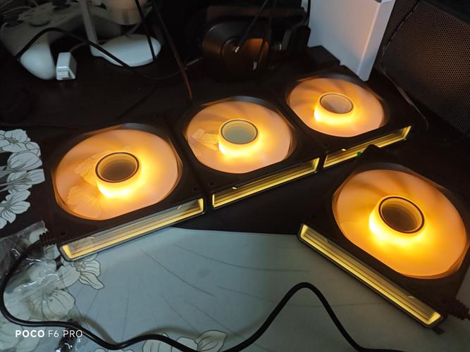 NV10机箱购买场景与桌面摆放