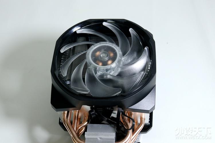 暴雪T620P RGB功耗与散热效率图示