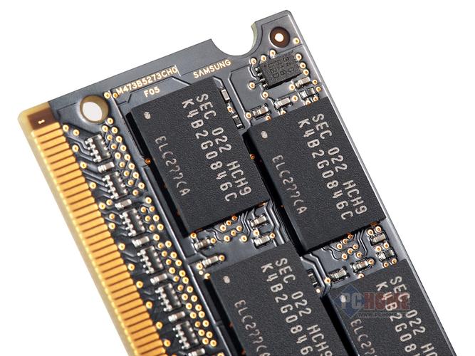 鑫谷960D机箱内部仓位布局