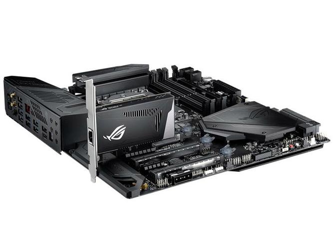 华硕ROG Zenith Extreme Alpha 散热系统与功耗管理