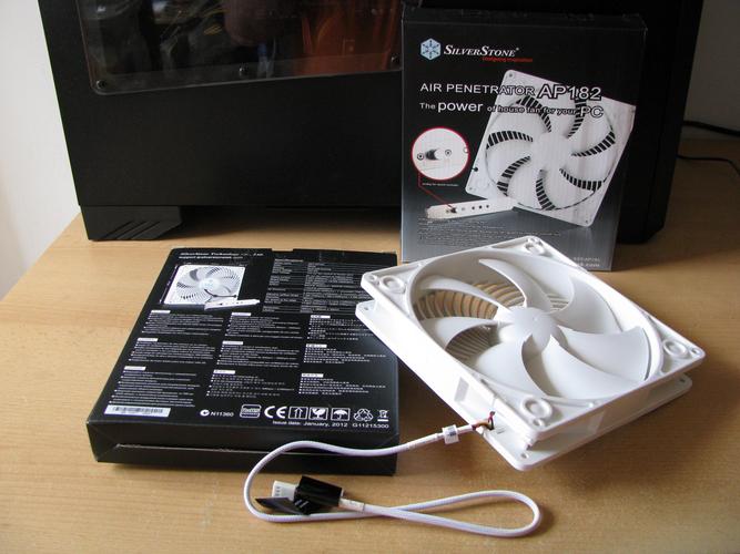 PC机箱风扇安装外观展示