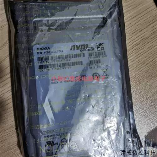 企业级固态硬盘核心规格展示