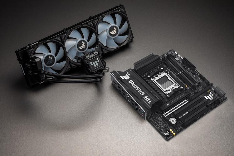 机箱性能组装兼容展示