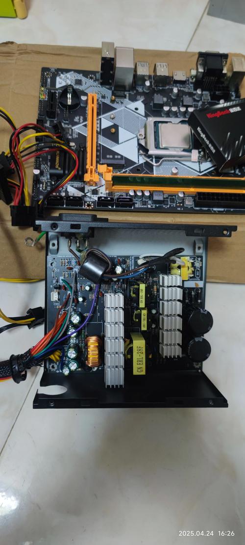 华硕Z170M-PLUS核心规格接口布局