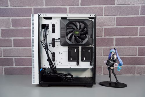 GAMEMAX Abyss M908 散热风扇布局