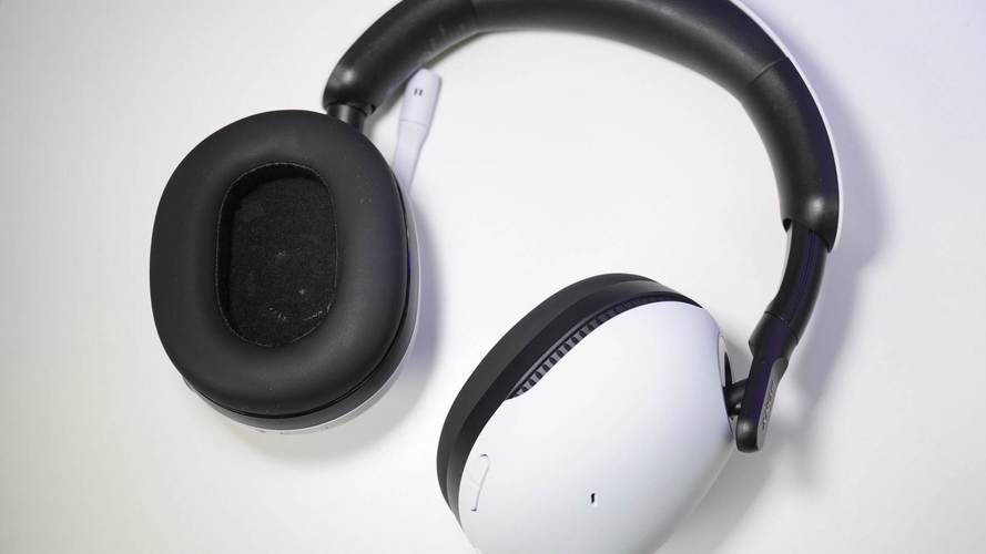 4K显示器接口与参数细节