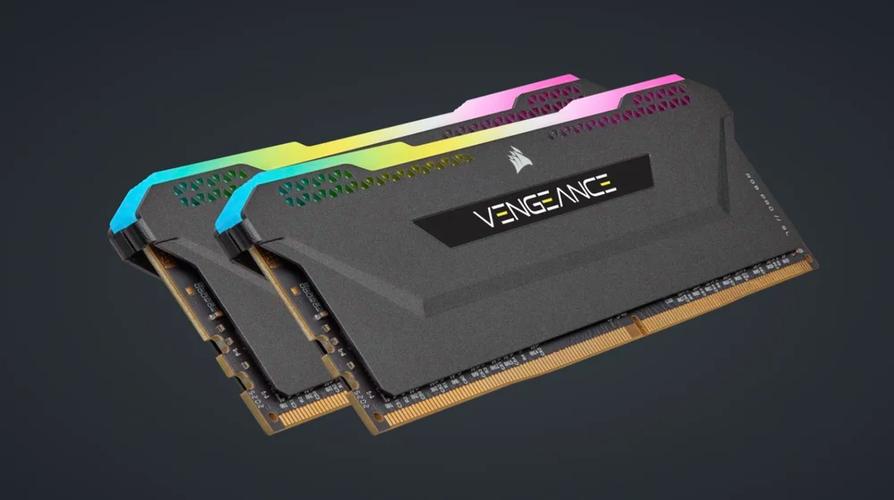 内存模块特写，展示电路板和芯片