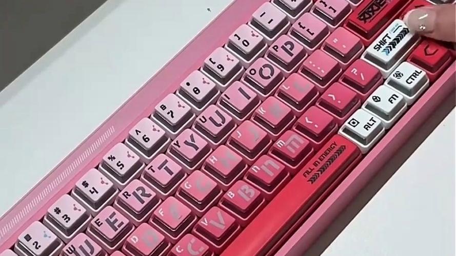 机械键盘轴体特写