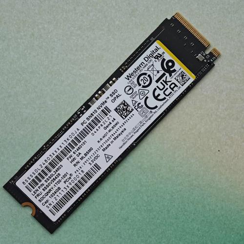 硬件组件细节特写