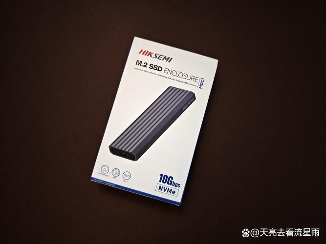 M.2固态硬盘安装在主板上