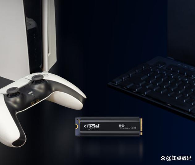 电脑硬件内部组件展示