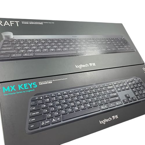 保修卡和说明书展示，突出售后支持