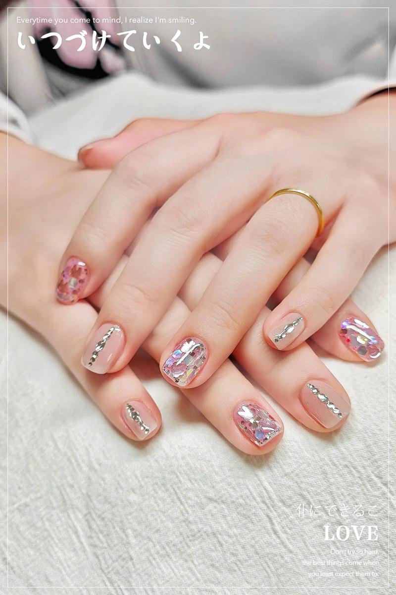 电竞鼠标设计细节展示