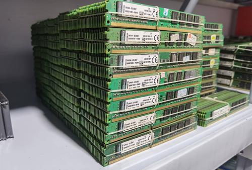 电脑硬件购买决策