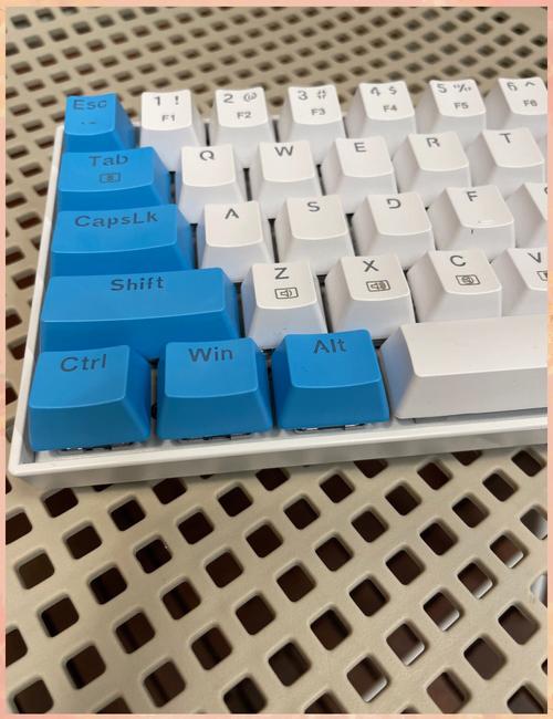 键盘RGB背光效果