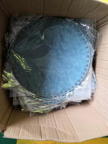 电脑硬件规格对比示意图