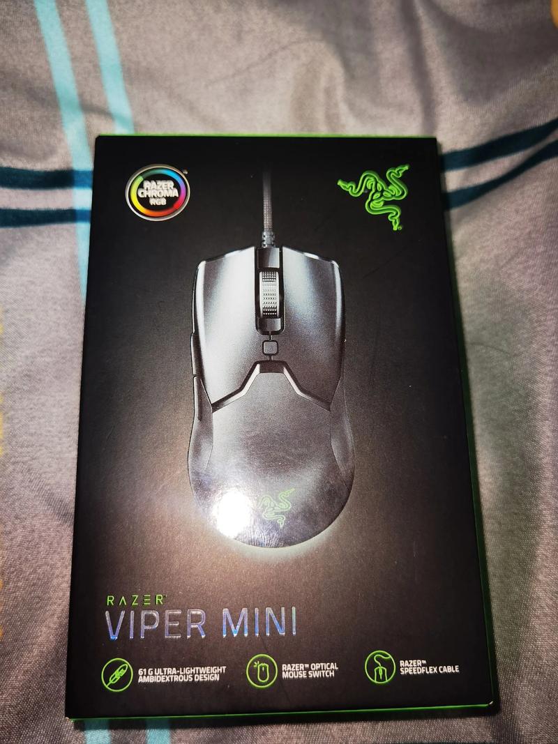 鼠标规格对比示意图