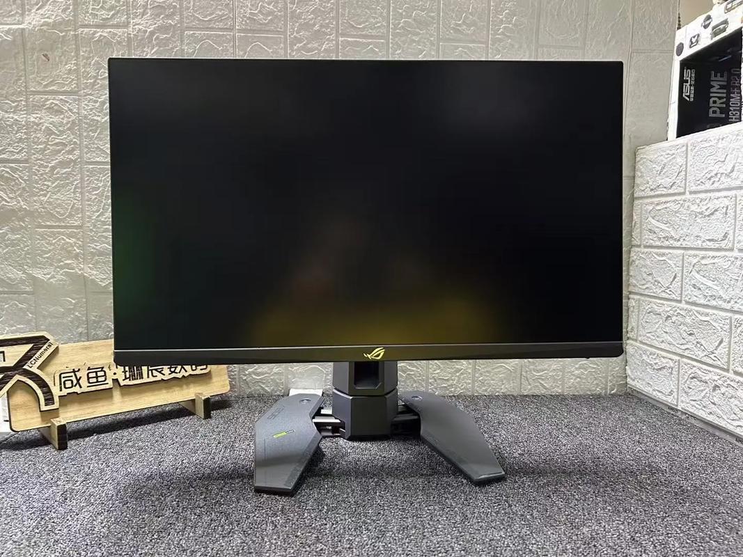 黑色电竞显示器外观