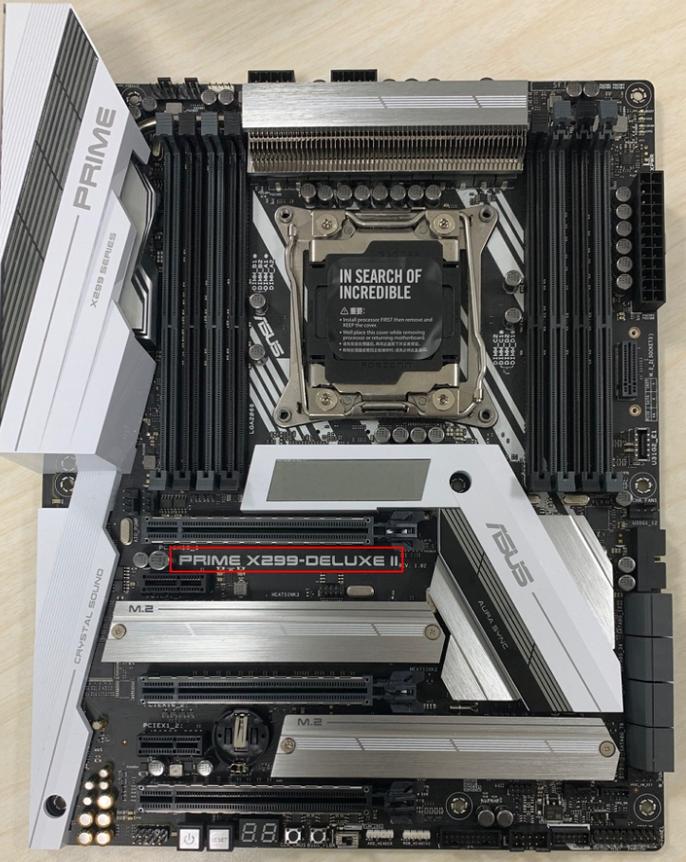 游戏画面与鼠标联动，强调高性能跟踪效果