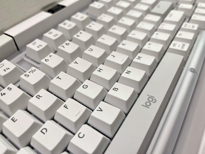 键盘低功耗与续航示意图