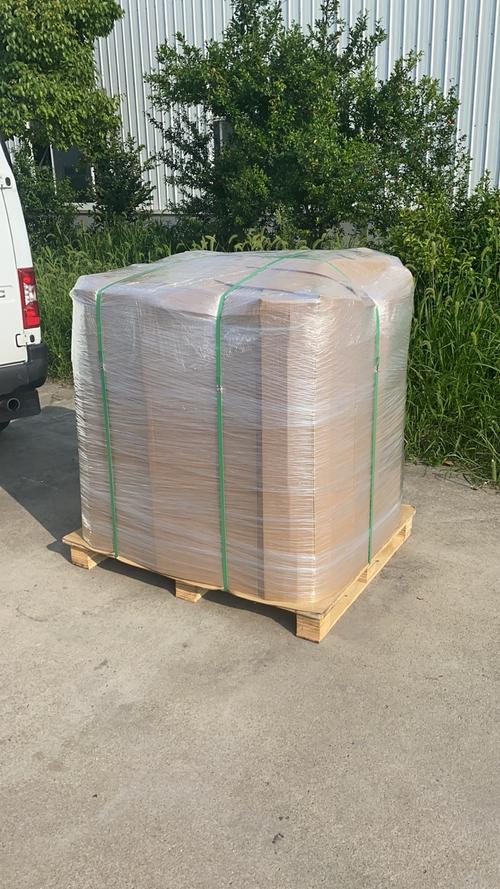 无线连接和电池技术示意图