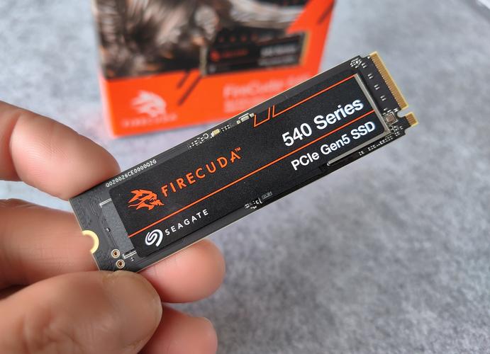 SSD规格对比示意图