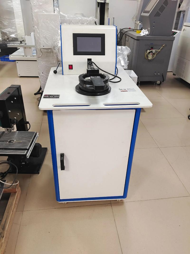 电脑外设精准操作