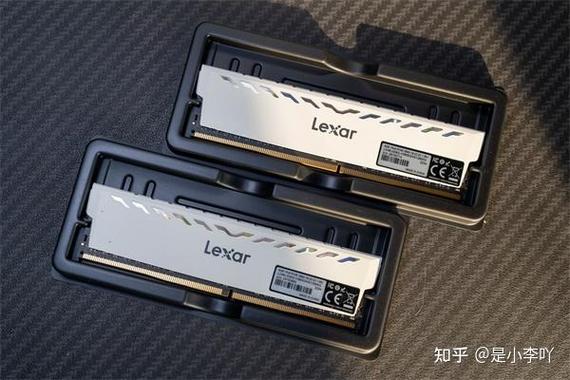 内存规格参数示意图