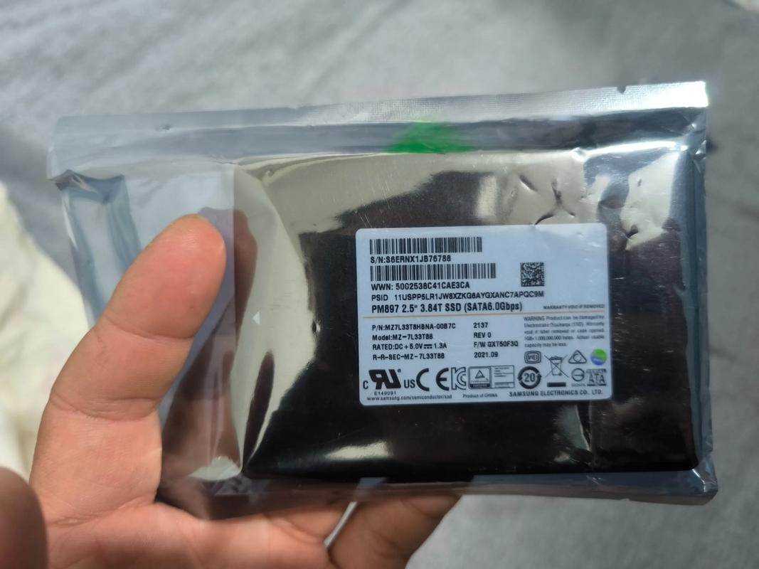 固态硬盘内部结构示意图