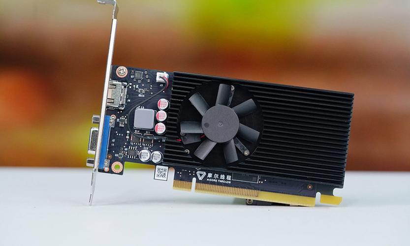 电脑运行游戏时的屏幕显示