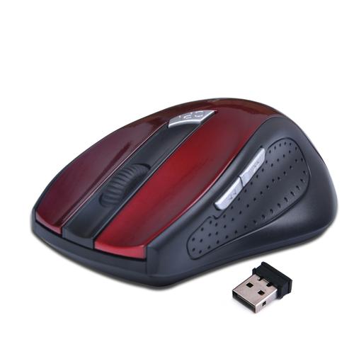 USB接收器和鼠标细节特写