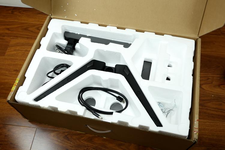 显示器面板和规格参数