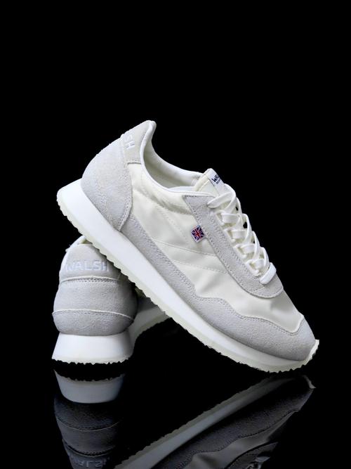 黑吉蛇H98键盘外观展示