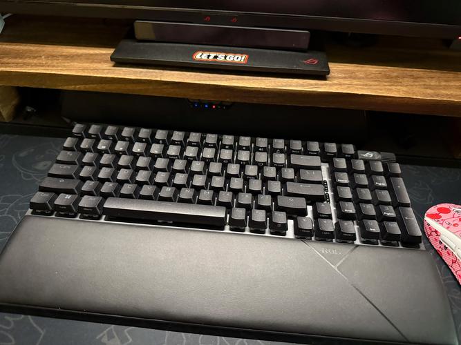 键盘RGB背光效果