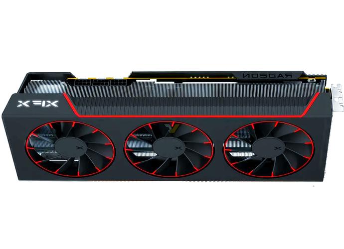 电脑硬件内部视图,突出显卡安装与机箱空间