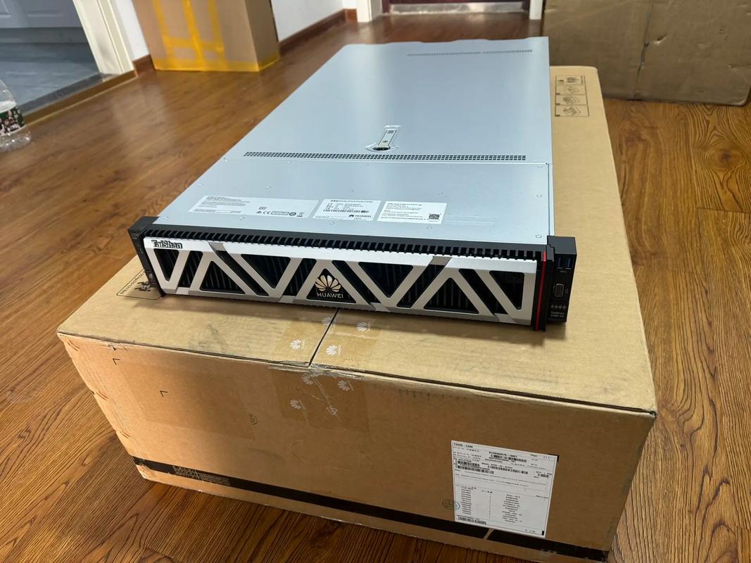 固态硬盘规格对比示意图