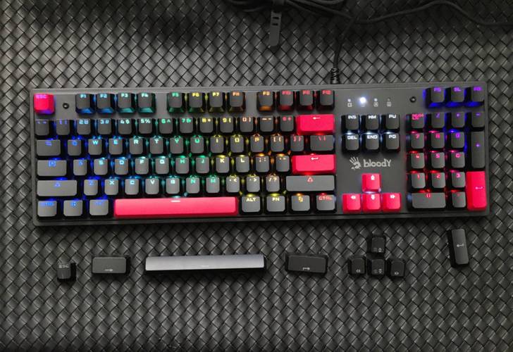 机械键盘规格对比示意图