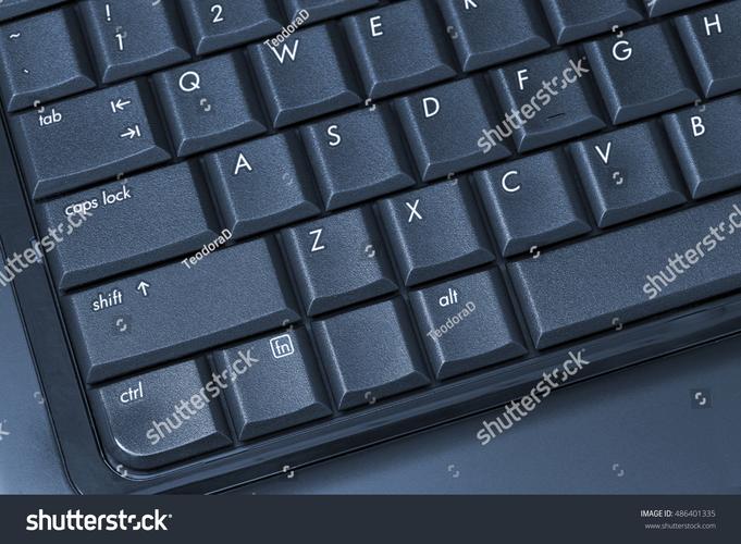 用户选购键盘场景