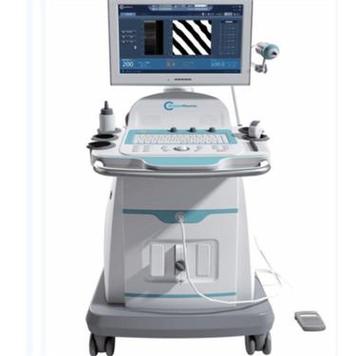 现代显示器在办公桌上的外观